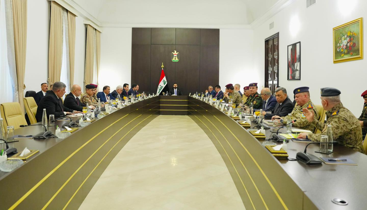 (لن نسلم) و(سلمنا) و(كم سعره؟)
الزيدي يريد جمع السلاح.. وفصيل يعرض شراءه!