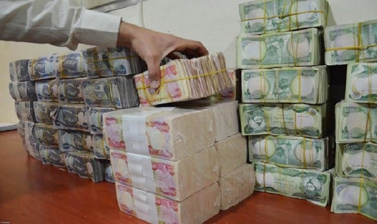 العراق يقترب من عام بلا موازنة.. 
كيف تدار دولة نفطية وسط العاصفة؟
