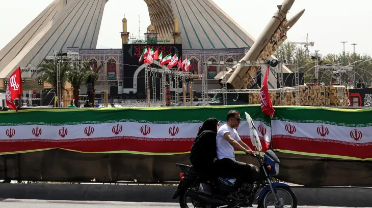 هل يبدأ إسقاط النظام الإيراني من الأطراف لا من طهران؟