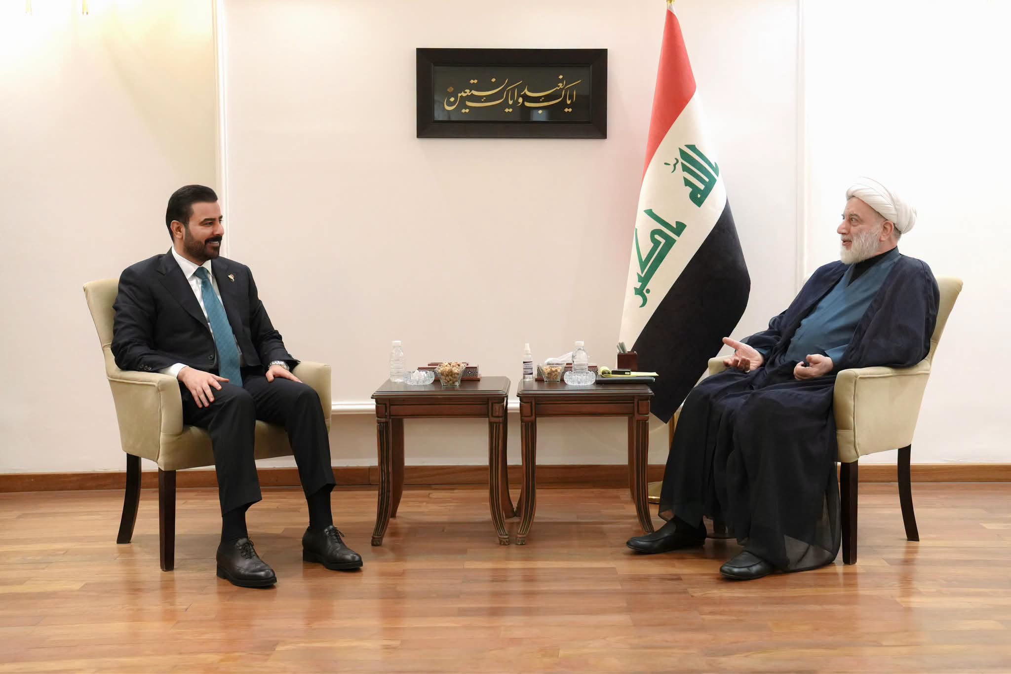 بينما يتصاعد التوتر داخل الإطار الشيعي
الزيدي يحصد دعماً جديداً من حمودي والحكيم