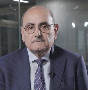 هل أصبح مضيق هرمز ساحة خارجية لصراع داخلي؟