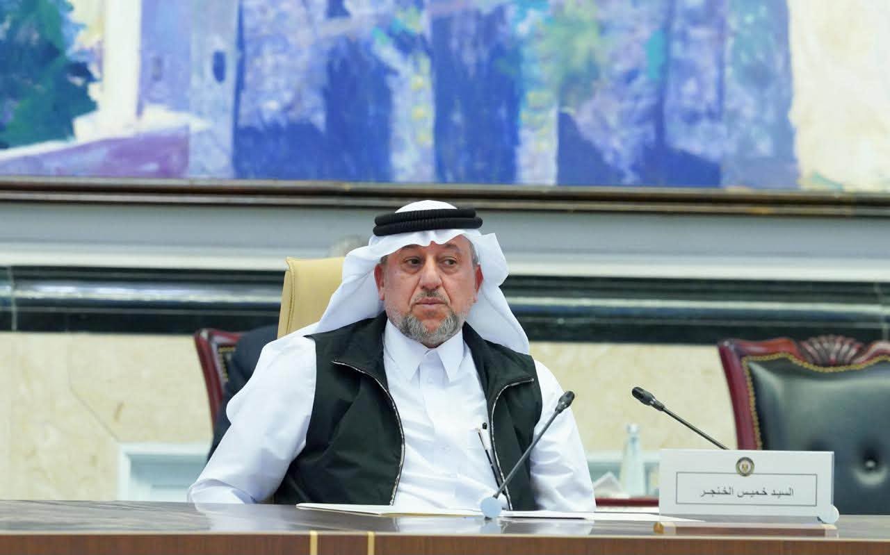 الخنجر يحذر من (شرارة الفتنة)
ويدعو لملاحقة المتطاولين على الصحابة قانونياً