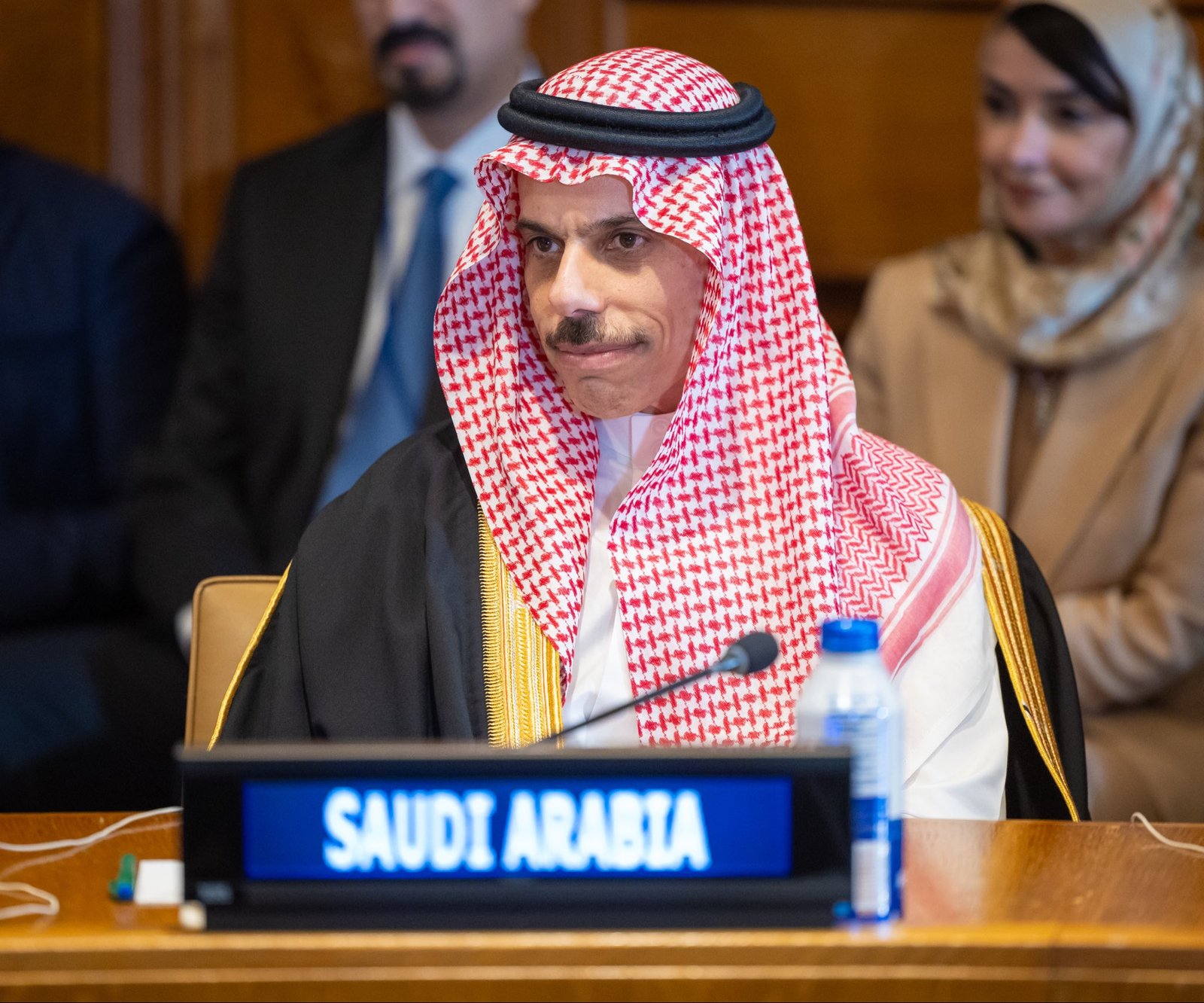 السعودية تنقل أمن الملاحة إلى الأمم المتحدة..
فيصل بن فرحان يبحث حماية الممرات وسلاسل الإمداد