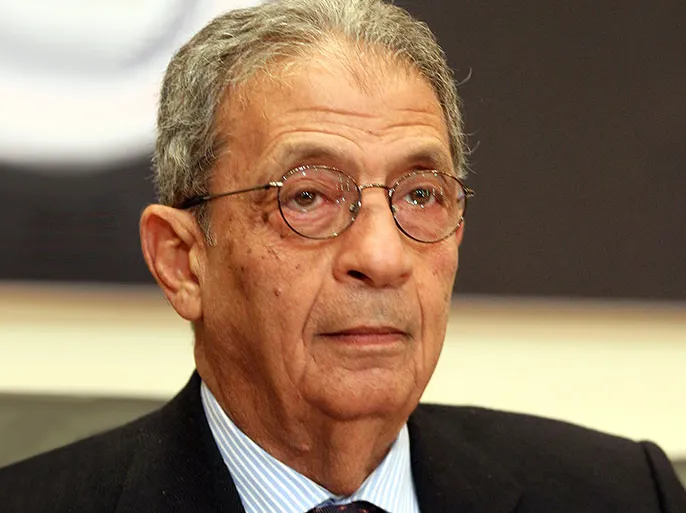 عمرو موسى..
شجاعة في الدفاع عن السعودية.. وخوف من ذكر إيران!