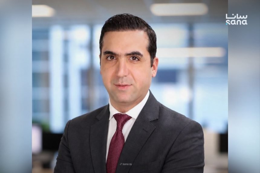 الشرع يعيد ترتيب الإدارة الاقتصادية..
مستشار جديد للرئاسة ورئاسة الصندوق السيادي في يد عمر الحلبي
