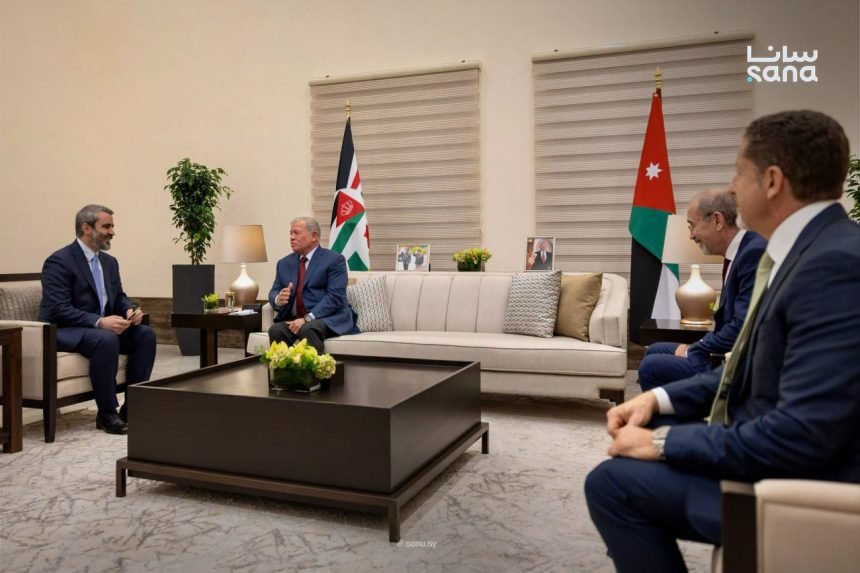 الشرع يبعث برسالة إلى الملك عبد الله الثاني..
دمشق وعمان تتمسكان بوحدة سوريا وترفضان الاعتداءات الإسرائيلية